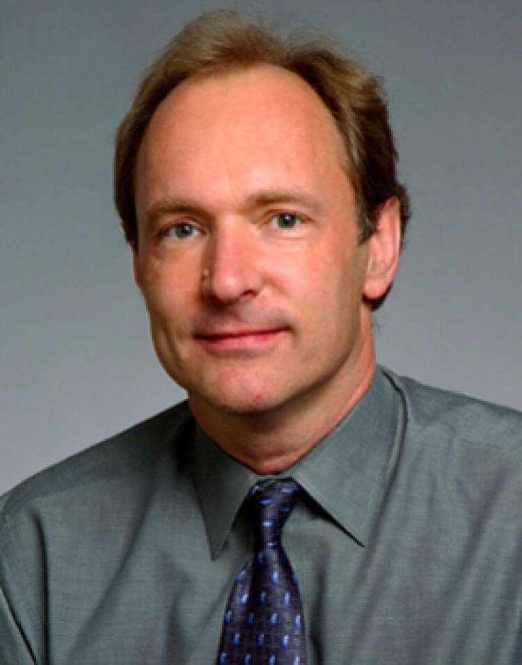 Sir-Tim-Berners- الشبكة العنكبوتية العالمية- فوائد الانترنت